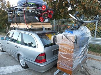 Der Mercedes eines 46 Jahre alten Autofahrers war rund 400 Kilogramm zu schwer. Foto: Polizei Ludwigsburg