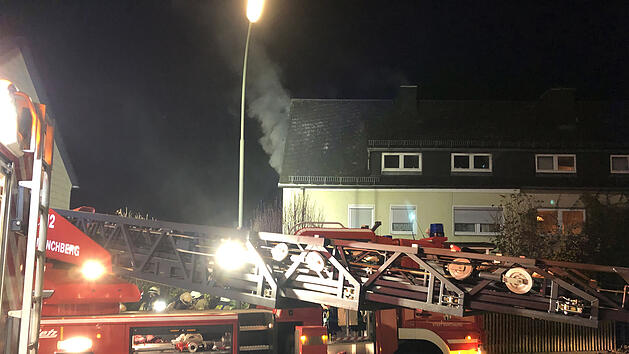 Feuer im zweiten Obergeschoss von Haus ausgebrochen