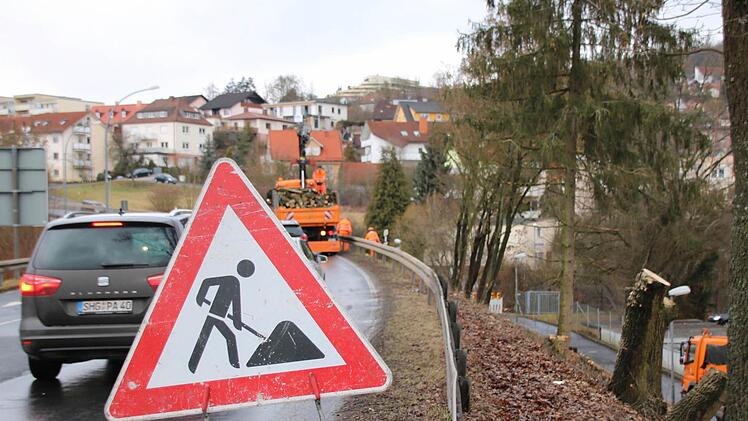 Der Westring wird im Bereich der Garitzer Kreuzung während der Arbeiten am Kreisel für ein Jahr gesperrt.