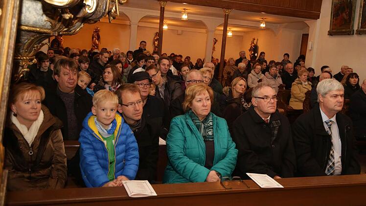 Die Kirche war voll besetzt. Foto: Franz Galster
