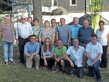 Bei sch&ouml;nstem Sommerwetter wurden zahlreiche Mitglieder geehrt und ausgezeichnet.