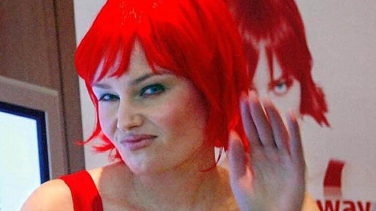 Da kommen Sie nie drauf, wie die fränkische Mundart eine rothaarige Frau bezeichnet - "Backstaaschwarza". Foto: Miguel Villagran dpa