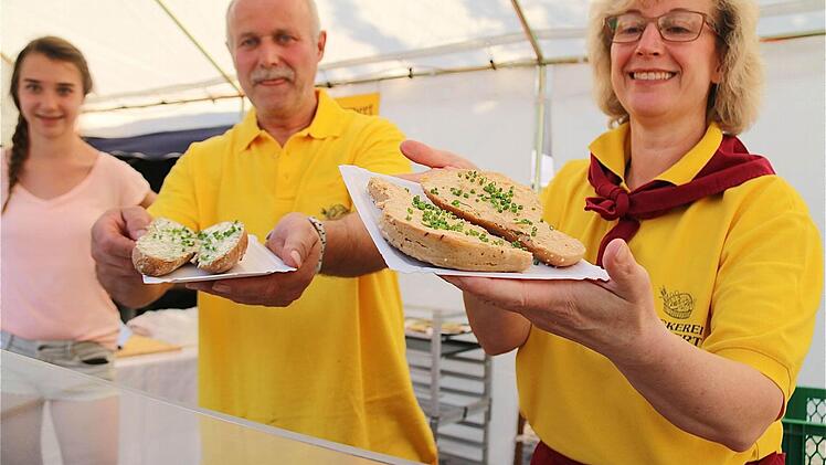 Bäckerfamilie Laura, Elke und Walter Emmert.
