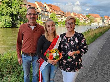 Bamberger Sandkerwa 2023: 22-jährige Arzthelferin Helena ist Sandmadla - erste Bewerbung ging schief