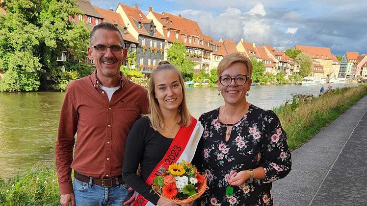 Bamberger Sandkerwa 2023: 22-jährige Arzthelferin Helena ist Sandmadla - erste Bewerbung ging schief