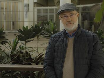 Kann es Tieren in Gefangenschaft gut gehen? Harald Lesch erkundet den Streit um Zoos und pr&uuml;ft, was wissenschaftlich haltbar ist.
