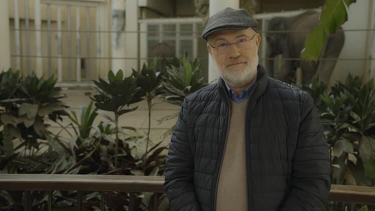 Kann es Tieren in Gefangenschaft gut gehen? Harald Lesch erkundet den Streit um Zoos und pr&uuml;ft, was wissenschaftlich haltbar ist.