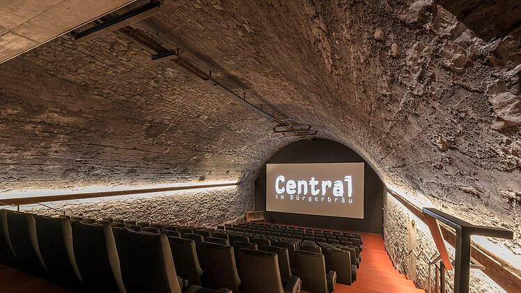 Würzburger Bürgerbräu:  das neue Kino im Keller der  Flaschenfüllerei  Foto: Ingo Peters