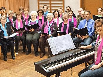 Das war vor der Corona-Pandemie: Chorprobe der Liedertafel in der Alten Schule in Roßfeld.