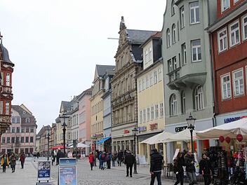 Die Spitalgasse am Montagnachmittag: Mit Hilfe der Seite gocoburg.de sollen mehr Kunden in die Stadt gelockt werden. Foto: Simone Bastian