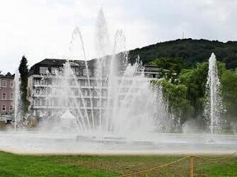 Der Springbrunnen im Rosengarten Foto: Sebastian Elsässer