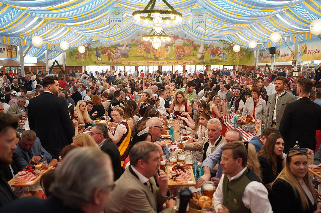 Das Nürnberger Frühlingsfest 2024 ist eröffnet.