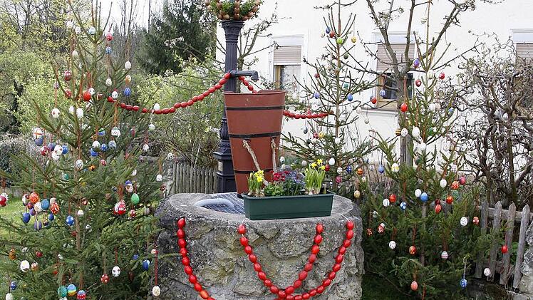 Haag bei Aufse&szlig;: &Auml;ltester Osterbrunnen der Fr&auml;nkischen Schweiz