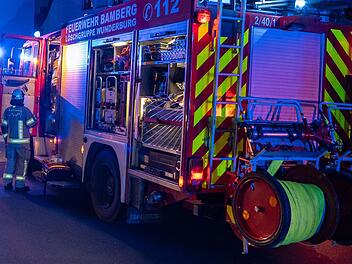 Als die Bamberger Feuerwehr das Theater erreicht, folgt die große Überraschung
