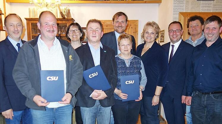 Ehrungen langjähriger Mitglieder anlässlich der CSU-Hauptversammlung Foto: Doris Weidner