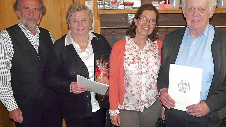 Die Geehrten der Ortsgruppe Engelhardsberg im Fränkische-Schweiz-Verein Foto: Paul Pöhlmann