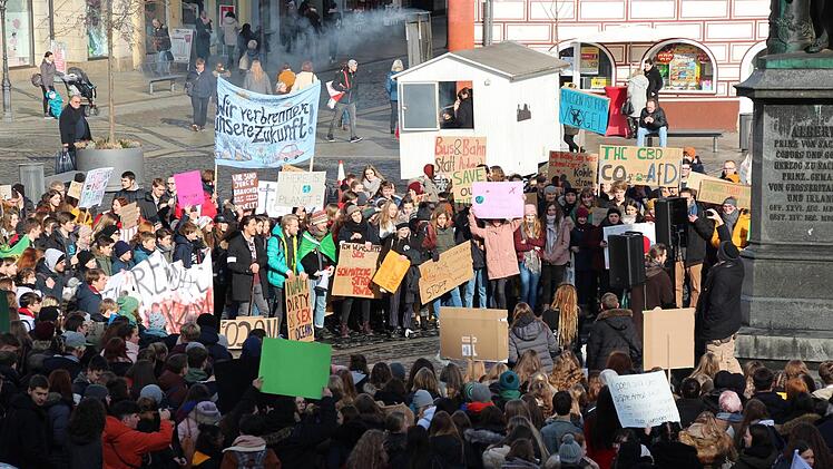 Schüler-Demo in Coburg für mehr Umwelt- und KlimaschutzOliver Schmidt