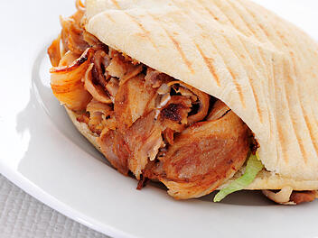 Döner-"Revolution" bei Edeka und Rewe in Bayern: Ofen-Kebab schon im März erhältlich