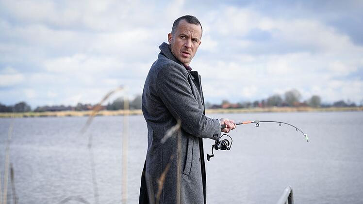 Rupert (Barnaby Metschurat) zeigt sich im neuesten Fall extrem angefasst. Dass M&auml;nnern ihr "bestes St&uuml;ck" abgetrennt und in den Mund gesteckt wird, macht ihn fassungslos.