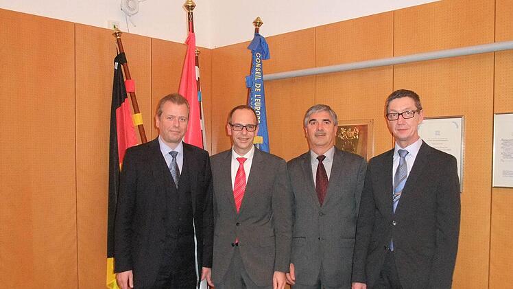 Unser Bild zeigt von links: Oberbürgermeister Ulrich Maly, Landrat Christian Meißner, Geschäftsführer Jürgen Haasler, Geschäftsführer Andreas Mäder Foto: privat