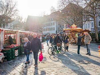 Am Grünen Markt in Bamberg war an der langen Einkaufsnacht am 7. Dezember am meisten los. Foto: Micho Haller