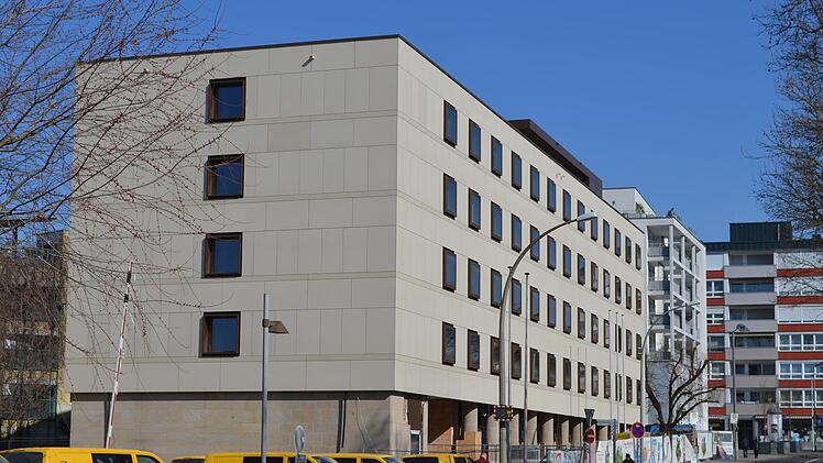 Blick auf die Arkaden im Mai 2022, kurz nachdem das Gerüst entfernt worden war.