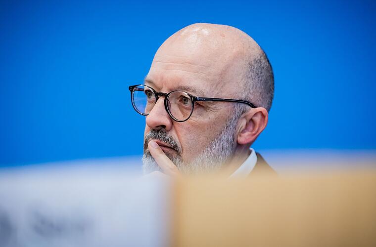 Ifo: Auslastung steigt - Wirtschaft am Beginn einer Erholung