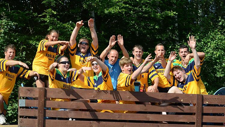 Per Traktor kamen die Hetzloser zum Saale-Zeitung-Masters nach Ebenhausen.