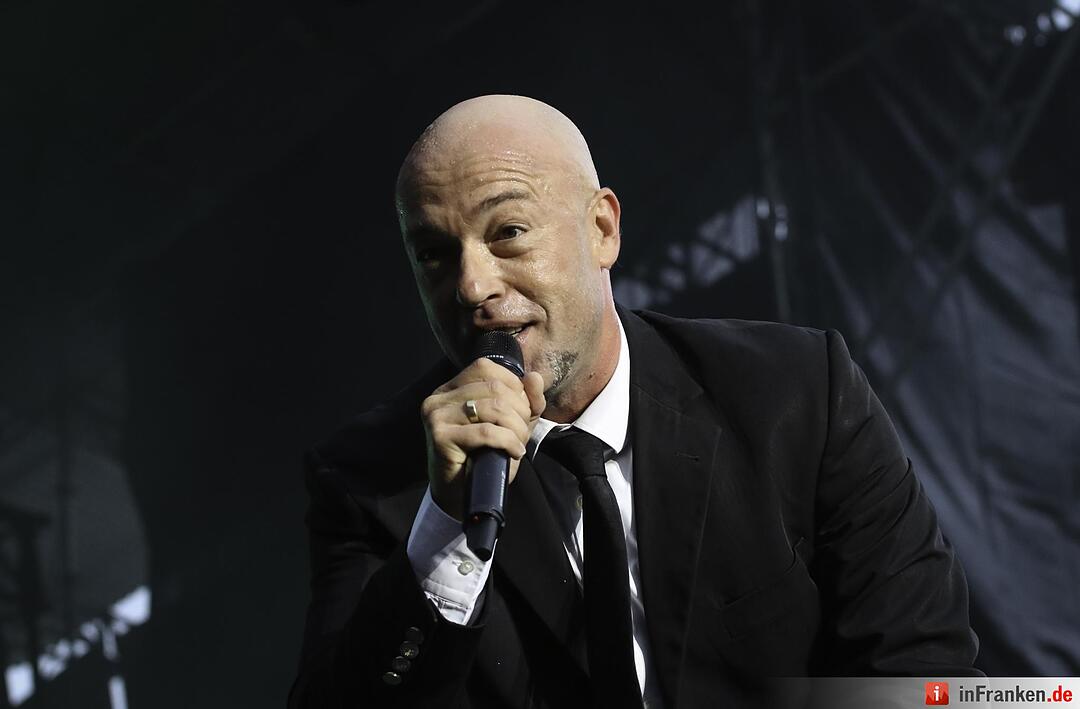 Unheilig und drei Vorbands spieleten am Freitag in Rothenburg ob der Tauber