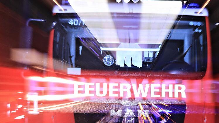 Die Feuerwehren waren von Januar bis November im Landkreis Lichtenfels über 1300-mal im Einsatz. Symbolbild: News5 / Ferdinand Merzbach