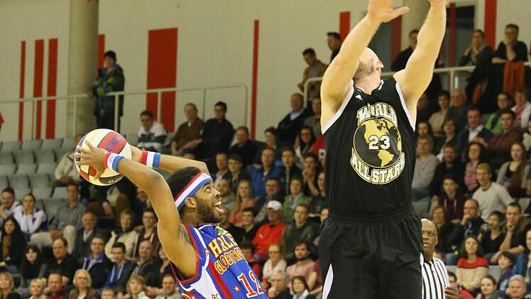 Am Dienstag waren die Harlem Globetrotters zu Gast in Coburg. Foto: Matthias Hoch