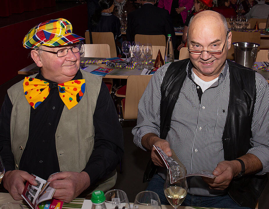 Weinselige Narrensitzung