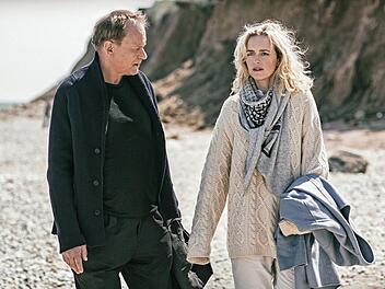 Starke Frau, schwacher Mann: Stellan Skarsgård und Nina Hoss in Volker Schlöndorffs "Return to Montauk". Foto: Berlinale