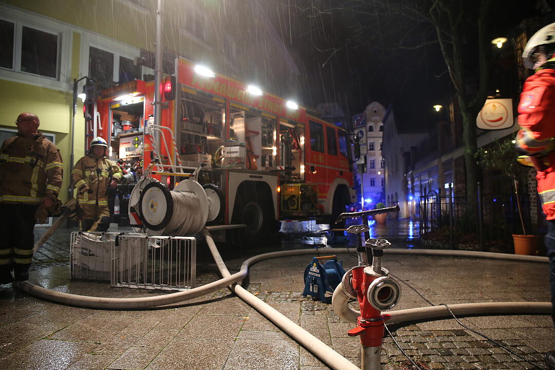 Hof: Schwerverletzter bei Wohnungsbrand