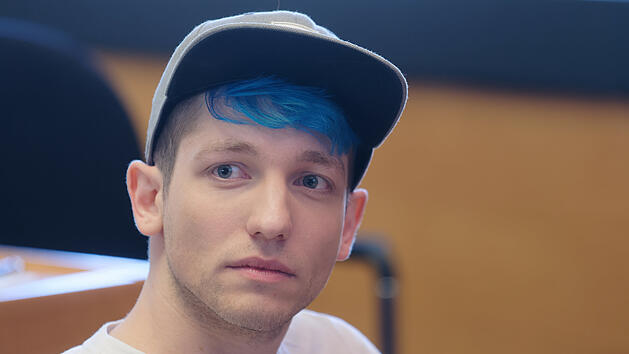 "Jo Guys, ich hab Corona": Youtuber Rezo trotz Impfung an Covid-19 erkrankt