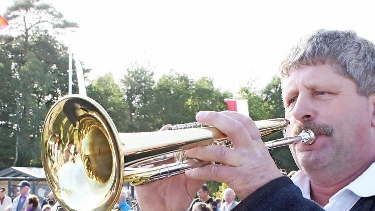 Zum Tanz spielten die Gleißenberger Volksmusikanten auf.