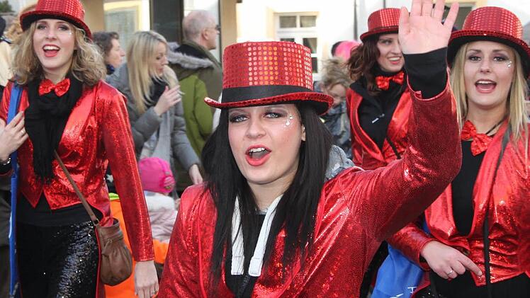 Marktplatztreiben in Stadtsteinach. Foto: Jürgen Gärtner