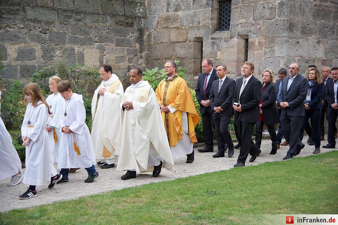 Nach einjähriger Kirchensanierung: Hannberg feiert die Wiedereröffnung der Wehrkirche der Pfarrei Geburt Mariens Hannberg