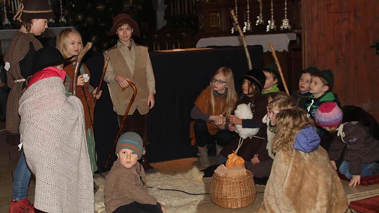 Bei den Proben sind alle Kinder eifrig bei der Sache. Foto: Gerda Völk