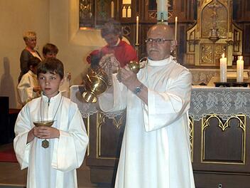 Georg Weiß feierte sein 60-jähriges Jubiläum als Ministrant.