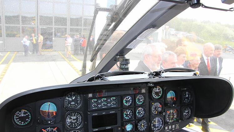 Blick aus dem Cockpit auf den neuen Hangar.