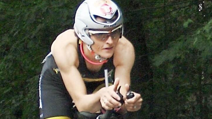 Ulrike Schwalbe vom ATS Kulmbach gewann den "KnappenMan" in der Lausitz. Foto: Karl Heinz Weber