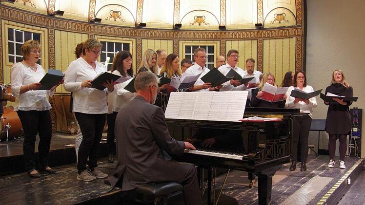 Der "Samstags-Chor" aus Reichenbach. Klaus Werner