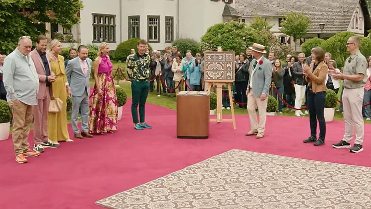 Ein Ehepaar aus Lahr bot historische Bodenfliesen aus dem Traditionshaus Villeroy & Boch an. Sage und schreibe 60 Quadratmeter davon. Einen Deal gab es am Ende nicht.