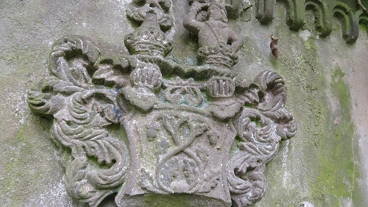 Das Wappen der vor &uuml;ber 100 Jahren ausgestorbenen Adelsfamilie. Foto: Erich Olbrich