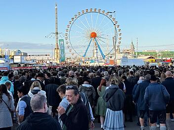 Oktoberfest öffnet nach Bombendrohung