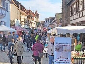 Zwischen Ansbachertor und Türmersturm wurde gefeilscht.  Fotos: Busch