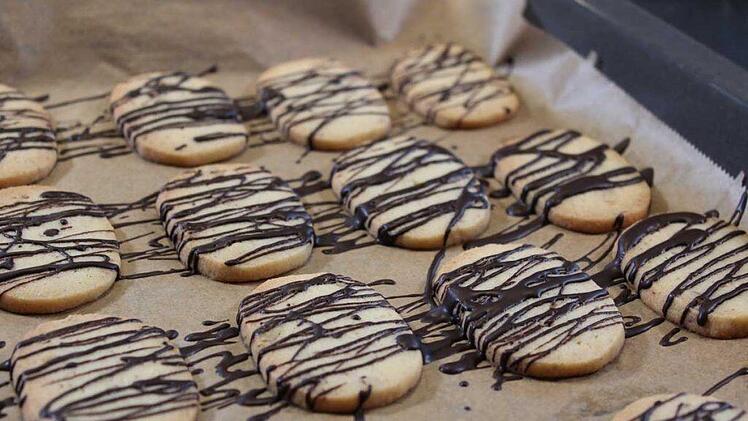 blech-walnussplaetzchen