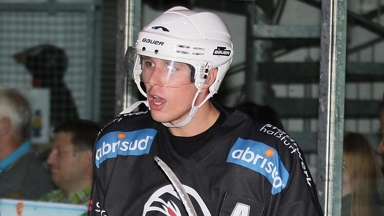 Michael Breyer erzielte den Treffer zum 2:6 bei der 2:7-Niederlage der Haßfurter Hawks am Sonntagabend beim Ost-Regionalligisten Schönheider Wölfe.  Foto: Ralf Naumann