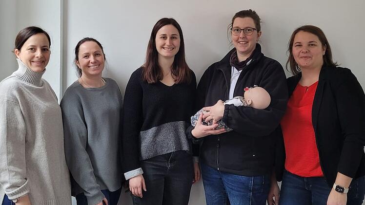 Stadt/Landkreis Kitzingen: Babysitter werden ausgebildet - "Etliche wertvolle Tipps"